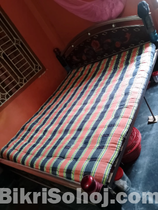 খাট,তোসক